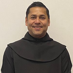 Picture of Fr Ivan Sanctis